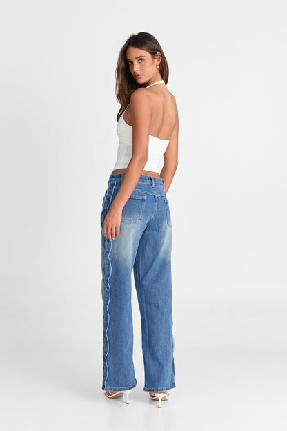 CAIRO | Jean