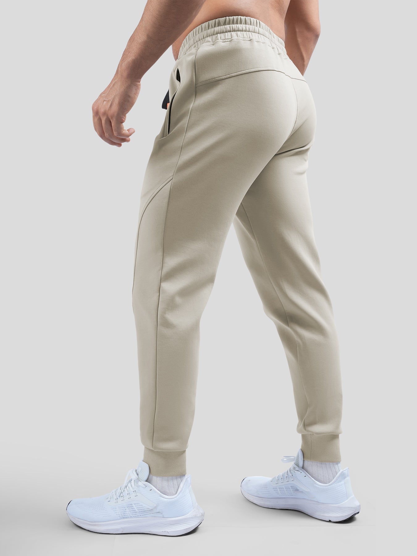 PERFORMANCE | Jogger