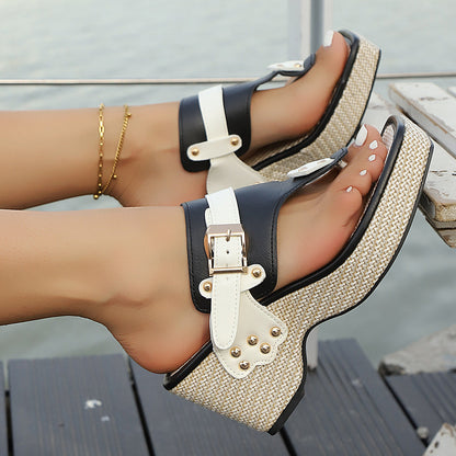 AMBERLY | Slides